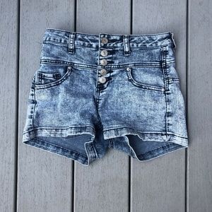 Cute Acid Wash High-Waisted Denim Shorts, Size 1/2